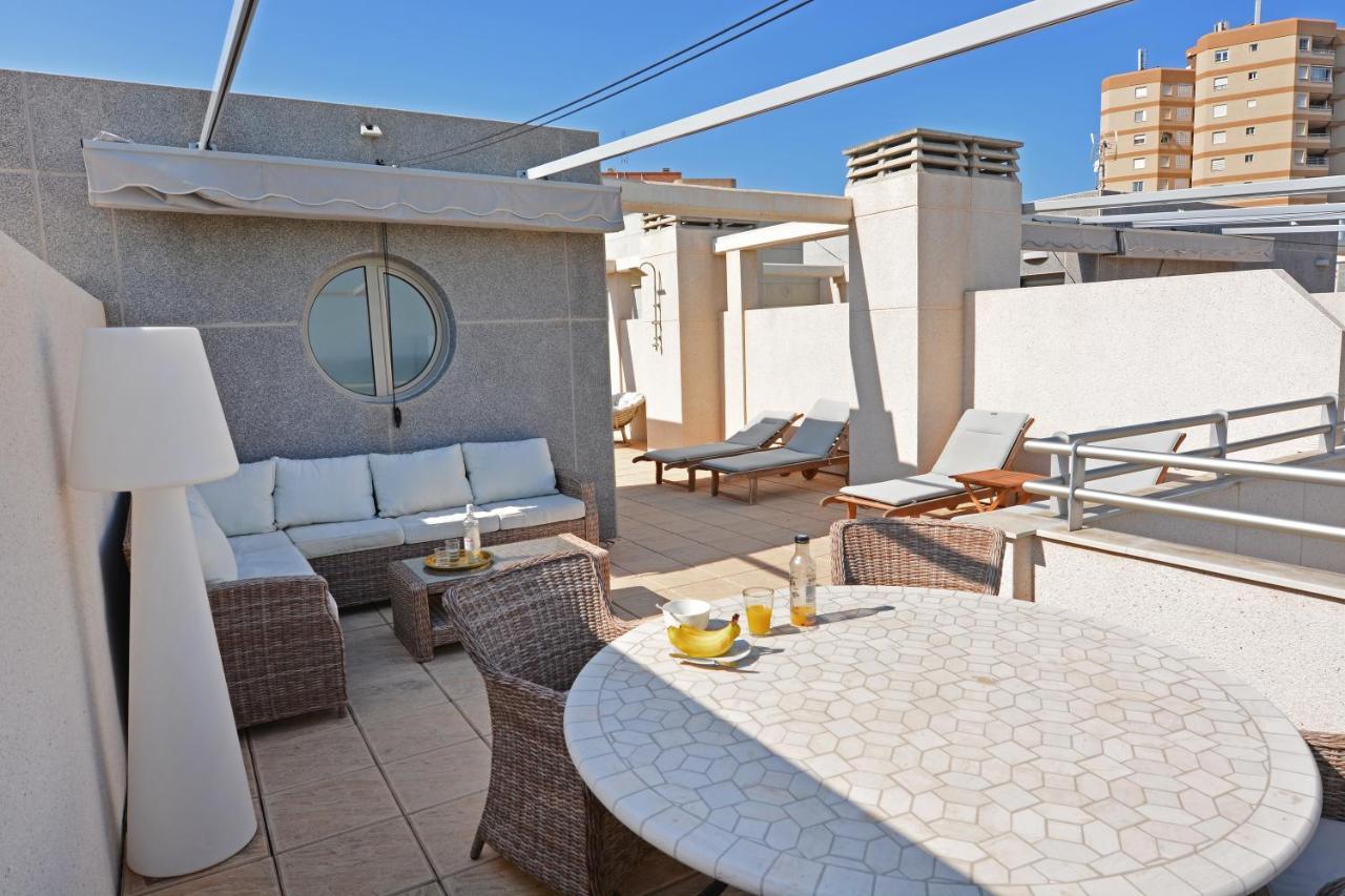 Luxury Beachfront Penthouse By Nras إل كامبيلو المظهر الخارجي الصورة