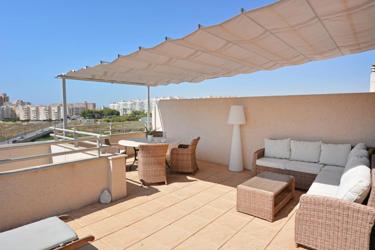 Luxury Beachfront Penthouse By Nras إل كامبيلو المظهر الخارجي الصورة