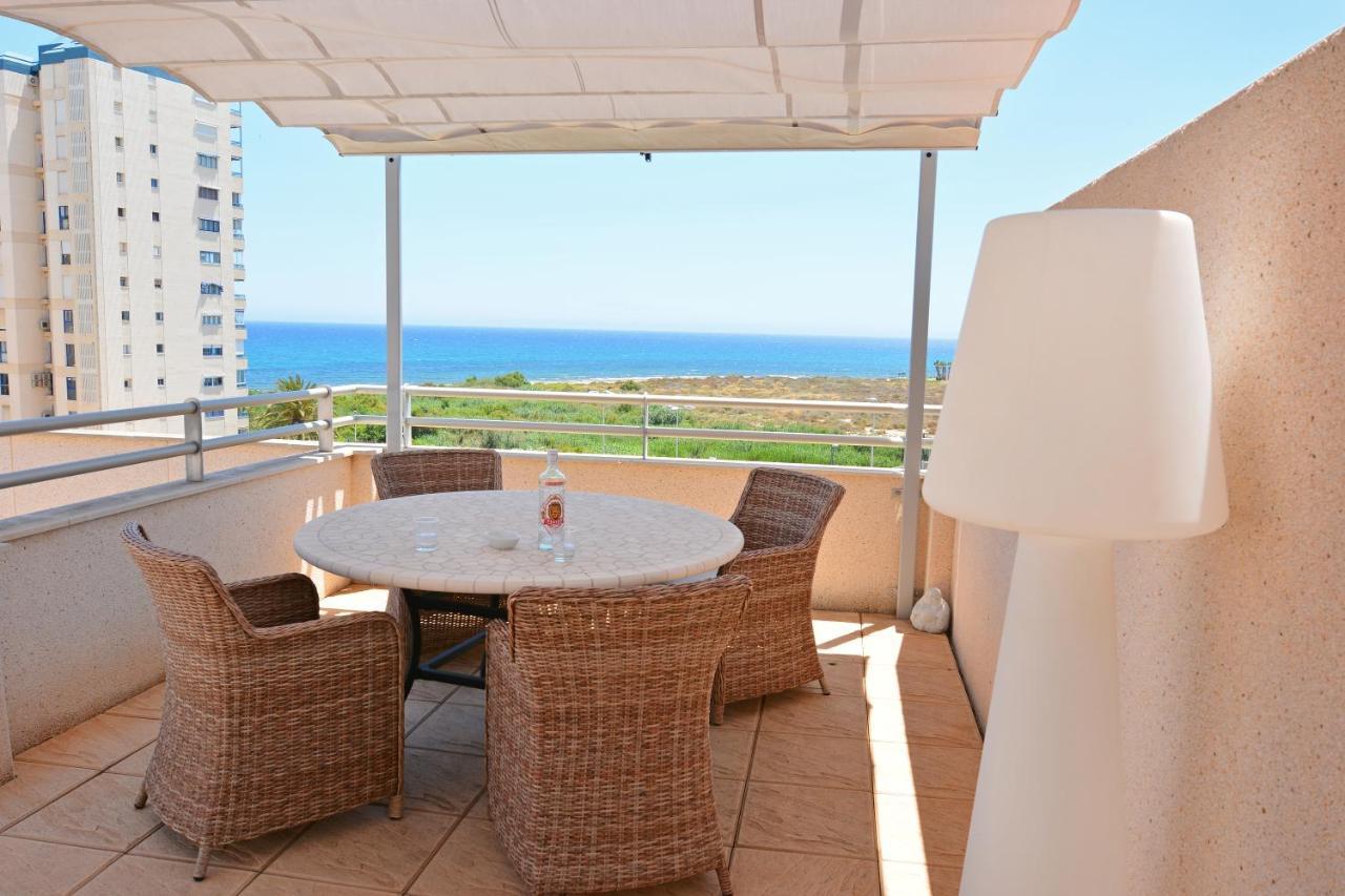 Luxury Beachfront Penthouse By Nras إل كامبيلو المظهر الخارجي الصورة