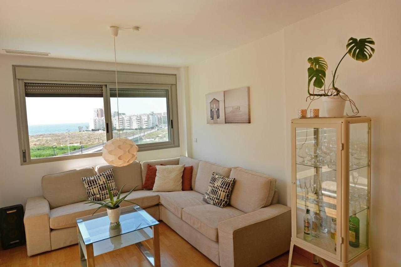 Luxury Beachfront Penthouse By Nras إل كامبيلو المظهر الخارجي الصورة