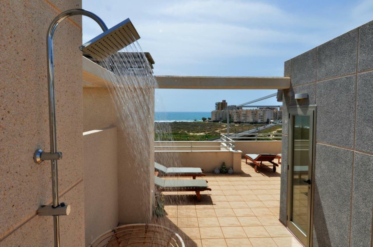Luxury Beachfront Penthouse By Nras إل كامبيلو المظهر الخارجي الصورة