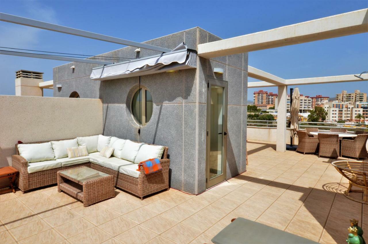 Luxury Beachfront Penthouse By Nras إل كامبيلو المظهر الخارجي الصورة