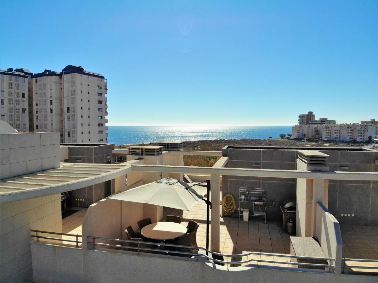 Luxury Beachfront Penthouse By Nras إل كامبيلو المظهر الخارجي الصورة